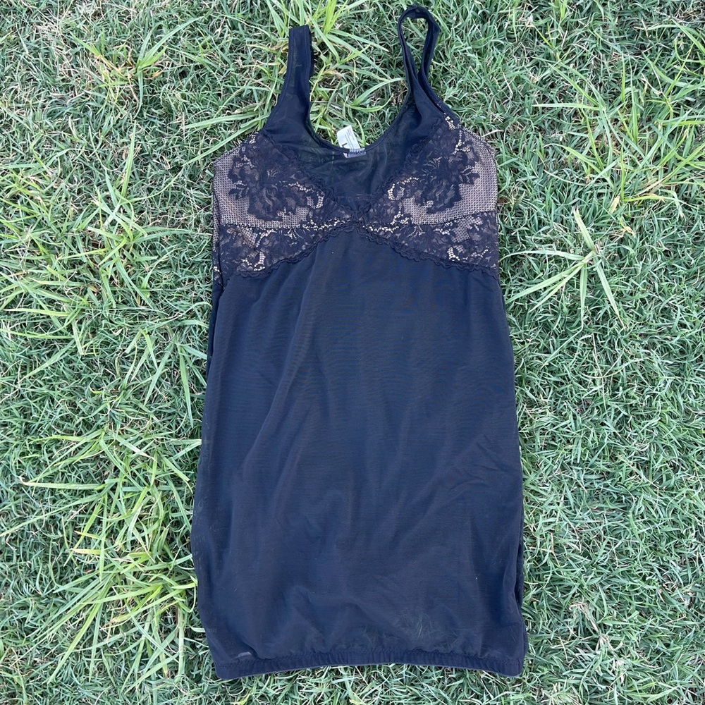 Maidenform Sensuously Shaping Wear Your Own Bra-Slip #DM2002, Beige, Black small - Picture 3 of 7